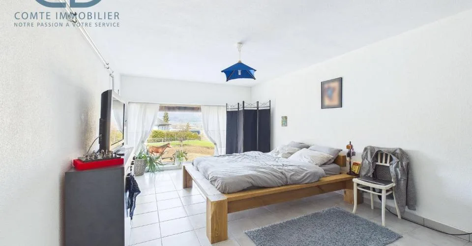 Alte renovierte Farm mit Stall und Grundstück – Foto 19 von 26