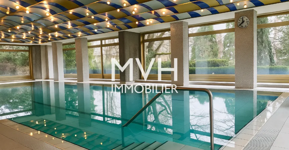 5.5 pièces rénové au calme avec piscine – Foto 2 von 9