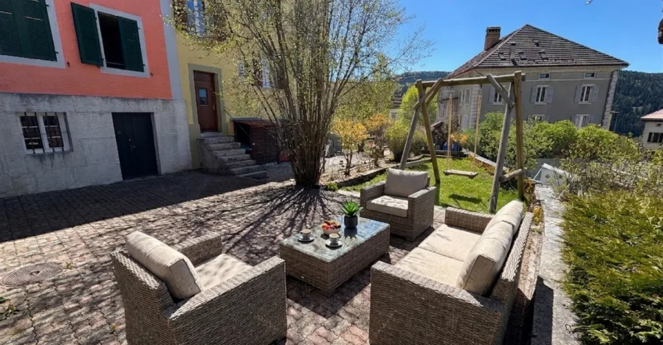 Schönes Familienhaus mit Terrasse und Garten – Foto 20 von 28