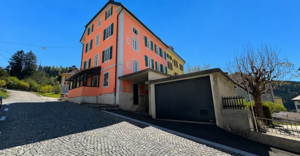 Schönes Familienhaus mit Terrasse und Garten – Foto 18 von 28