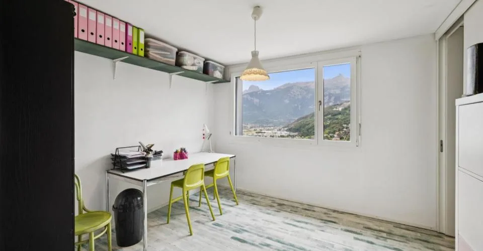Schöne individuelle Villa mit einem hübschen Garten – Foto 18 von 26