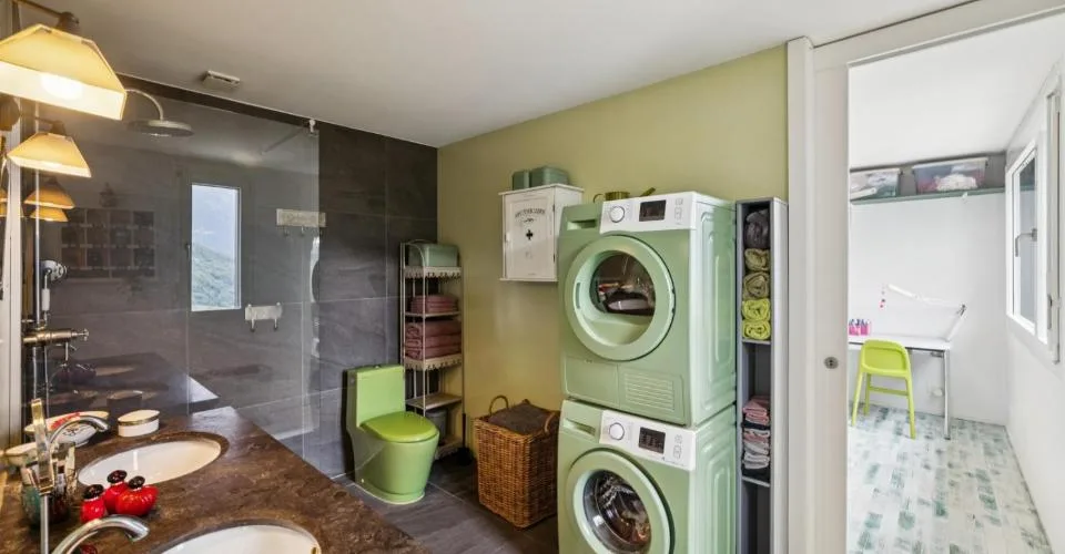 Schöne individuelle Villa mit einem hübschen Garten – Foto 22 von 26