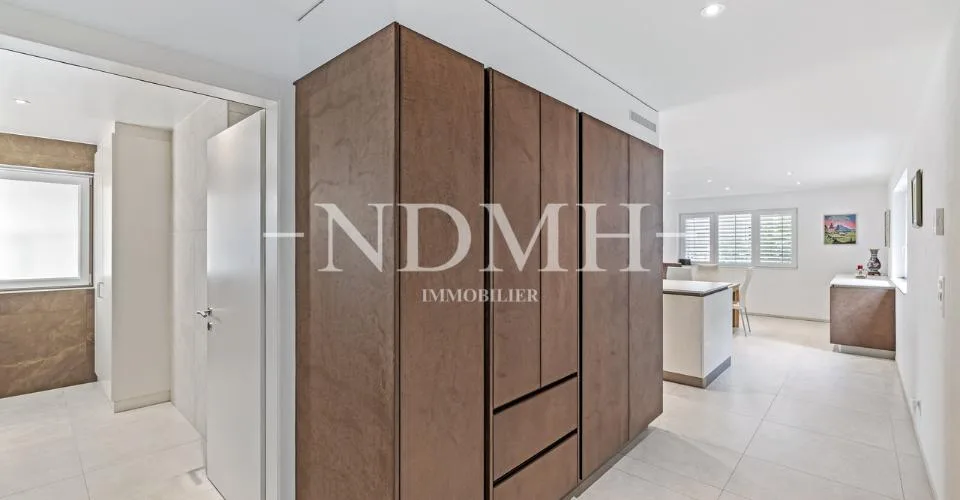 Geräumige 4,5-Zimmer-Wohnung in einer Wohngegend – Foto 18 von 26