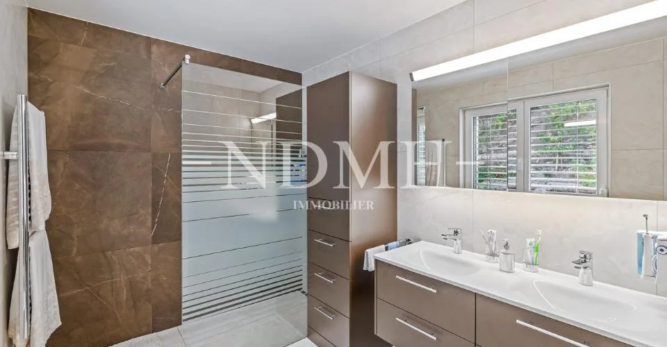Geräumige 4,5-Zimmer-Wohnung in einer Wohngegend – Foto 22 von 26
