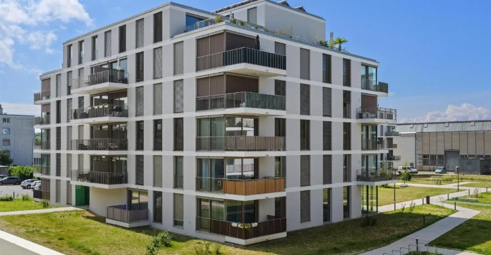 4.5 Zimmer Attikawohnung in Ecublens VD | UrbanHome