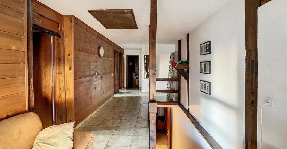 4 chambres indépendantes à louer dans un appartement en colocation.