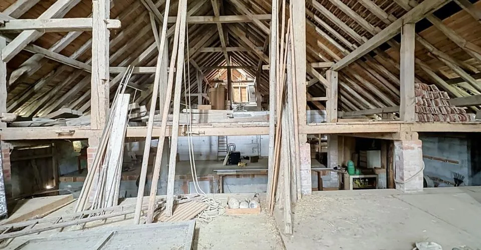 Opportunité rare à Villars-Mendraz, une propriété à réinventer – foto 6 di 8