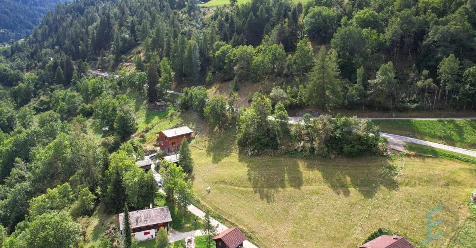 EXCLUSIF Superbe terrain à bâtir de 1478m² pour résidence principale – foto 8 di 9