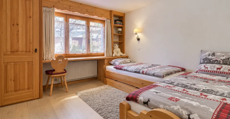 Appartamento spazioso e luminoso con 2 camere da letto e accesso al giardino – foto 12 di 12