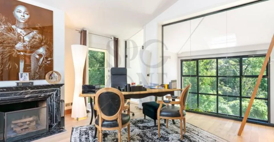 Villa von Ausnahme mit atemberaubendem Blick, zwischen See und Natur – Foto 36 von 38