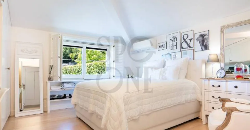Villa von Ausnahme mit atemberaubendem Blick, zwischen See und Natur – Foto 28 von 38