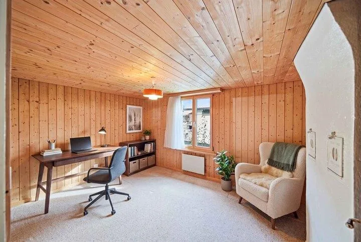 FREISTEHENDES 4 ZIMMER EINFAMILIENHAUS IN DER GLARNER BERGWELT – Foto 4 von 8