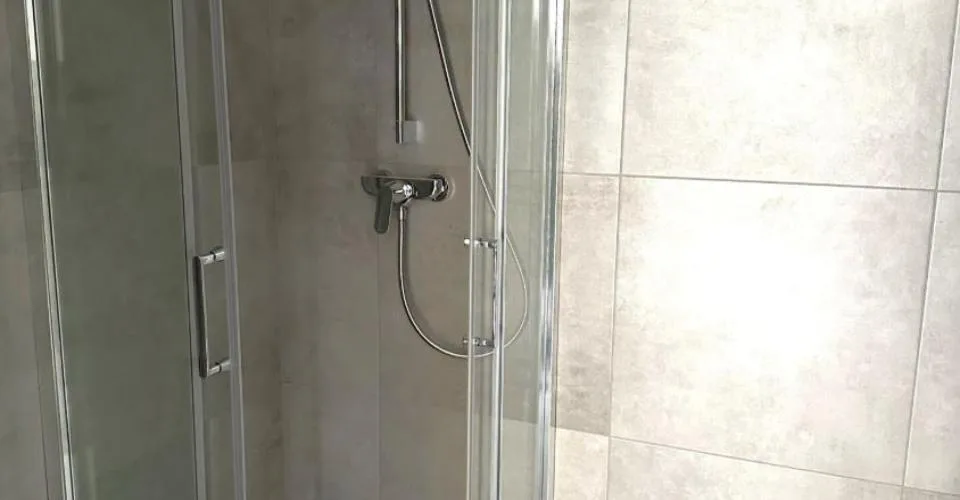 Villeret, appartement 1.5 pièces rénové et loué – photo 10 sur 14