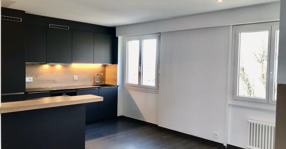 SPACIEUX 3.5 PIÈCES AVEC VUE LÉMAN, BELMONT-SUR-LAUSANNE