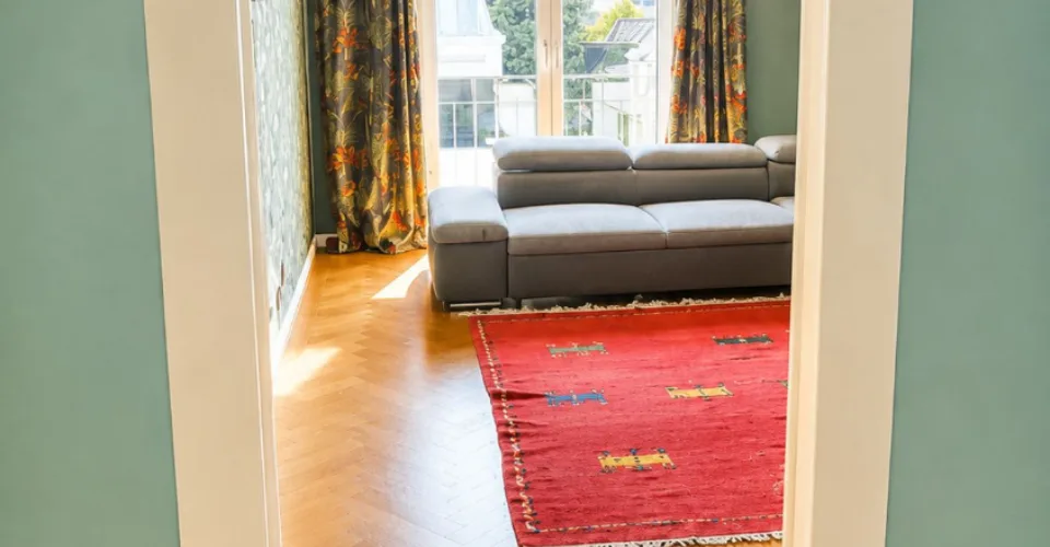 Renens - Möbliertes Apartment 80 m², 2 Schlafzimmer, Parkplatz - in der Nähe von UNIL/EPFL/ECAL