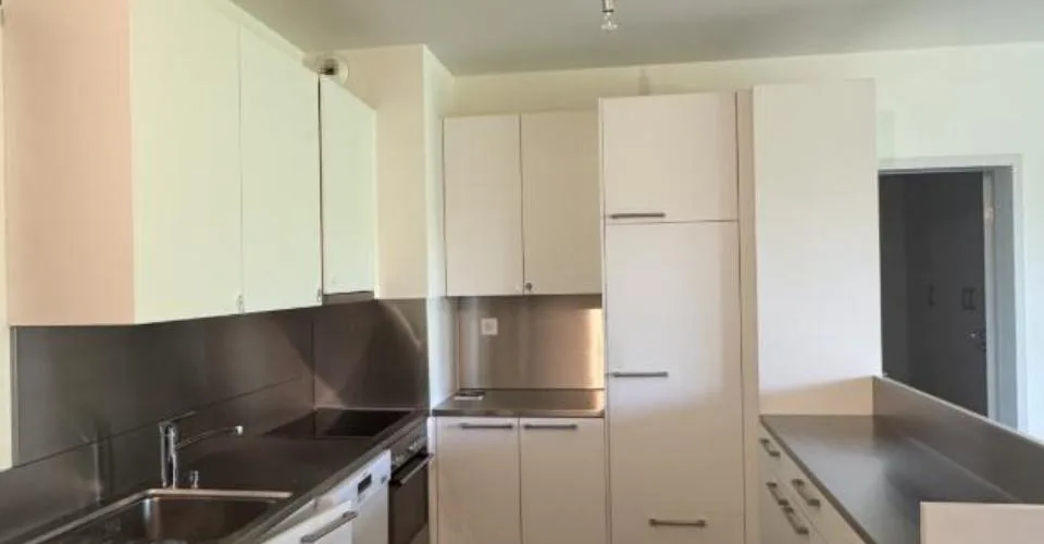 Appartement spacieux et lumineux, adapté aux personnes à mobilité réduite