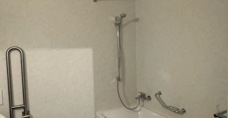 Appartement spacieux et lumineux, adapté aux personnes à mobilité réduite