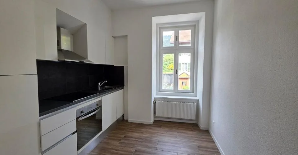 Maison de maître rénovée - 5 appartements à Corgémont – Foto 11 von 13