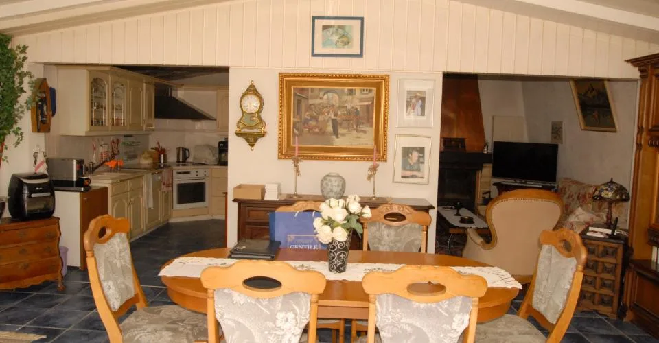 A vendre maison de 4.5 pièces au bord du lac de Neuchâtel à Gletterens – Foto 7 von 20