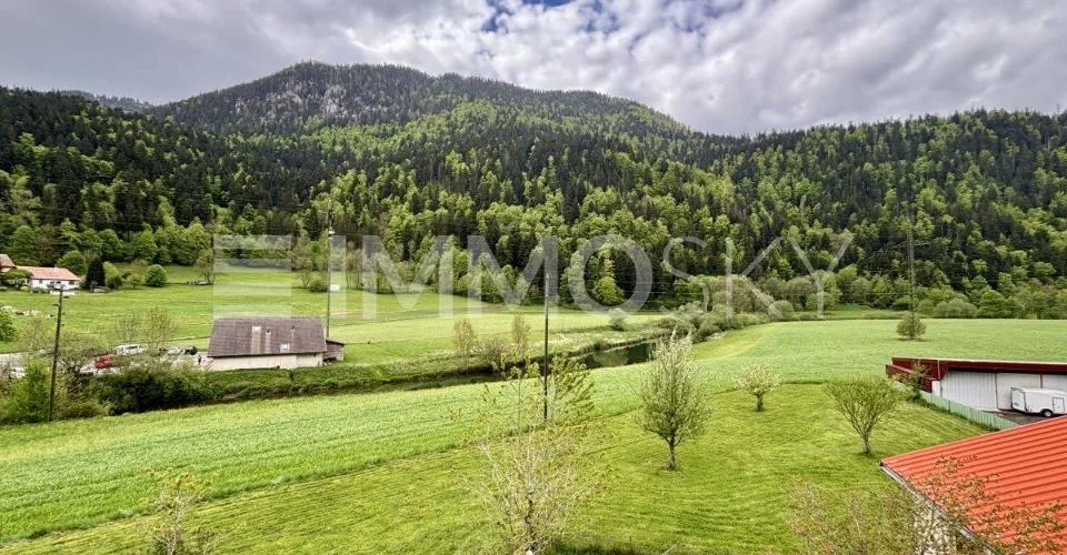 Haus mit 2 unabhängigen Wohnungen in Noiraigue – Foto 1 von 10