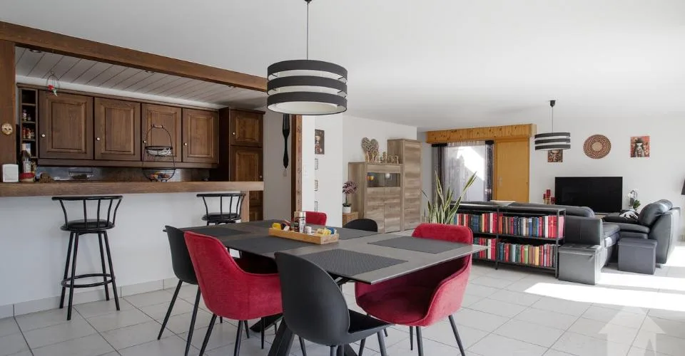 Geräumige 3,5-Zimmer-Wohnung, 125 m², zwei Badezimmer – Foto 30 von 41