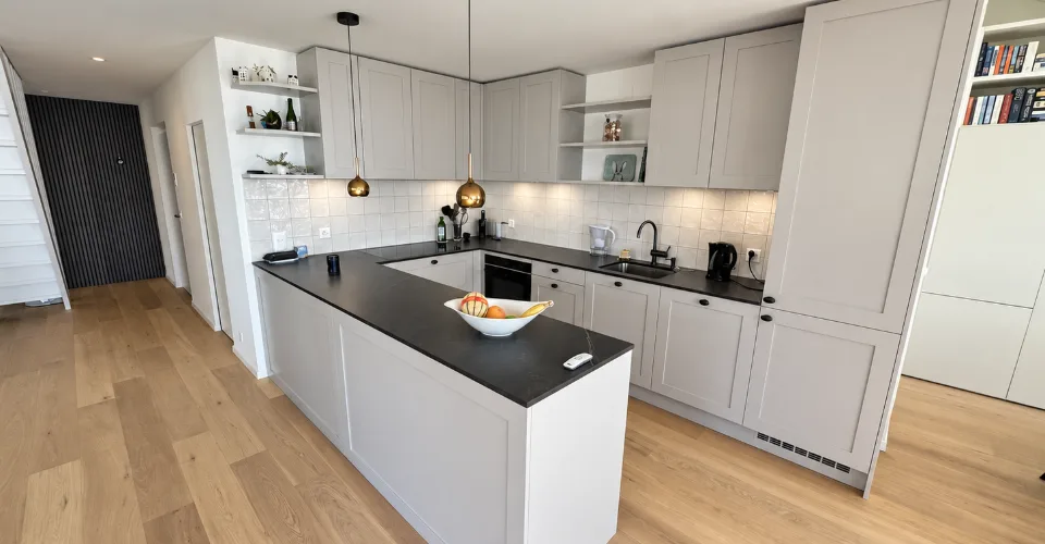 Élégant 4,5 pièces en Duplex avec panorama sur le Léman – photo 4 sur 6