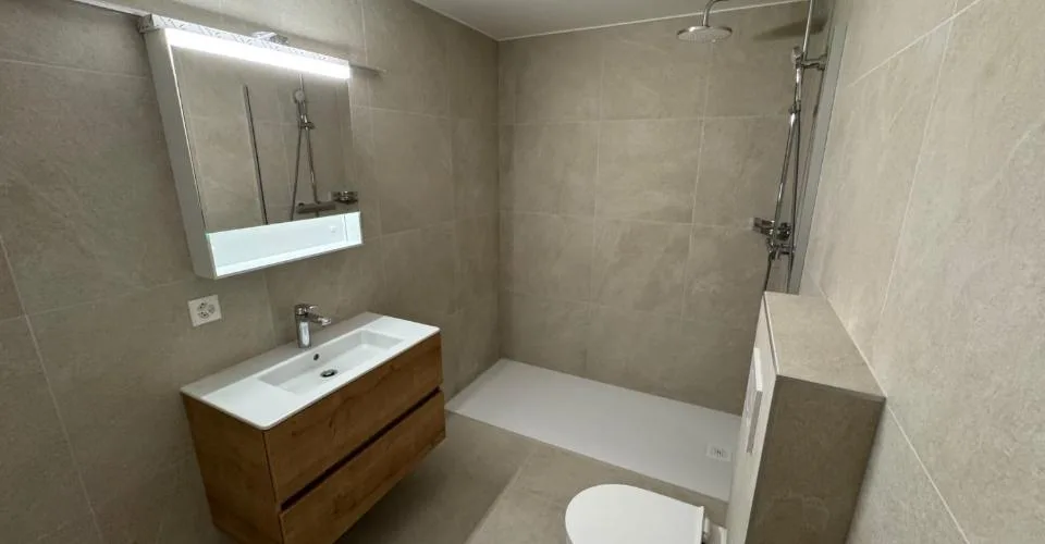 Appartement en rez-de-chaussée avec vue imprenable sur les montagnes – Foto 7 von 24