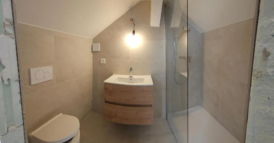 Appartement en rez-de-chaussée avec vue imprenable sur les montagnes – Foto 8 von 24