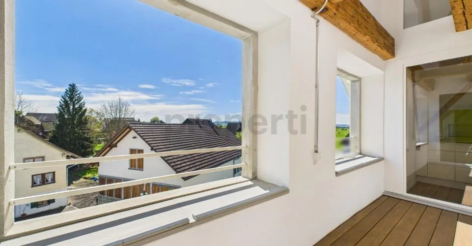 2.5 Zimmer Wohnung  ein einzigartiges Zuhause, das Geschichte und Moderne vereint