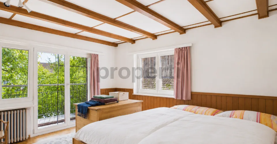 Charmante 6.5-Zimmer-Detached-House mit Bergsicht, Freudwil