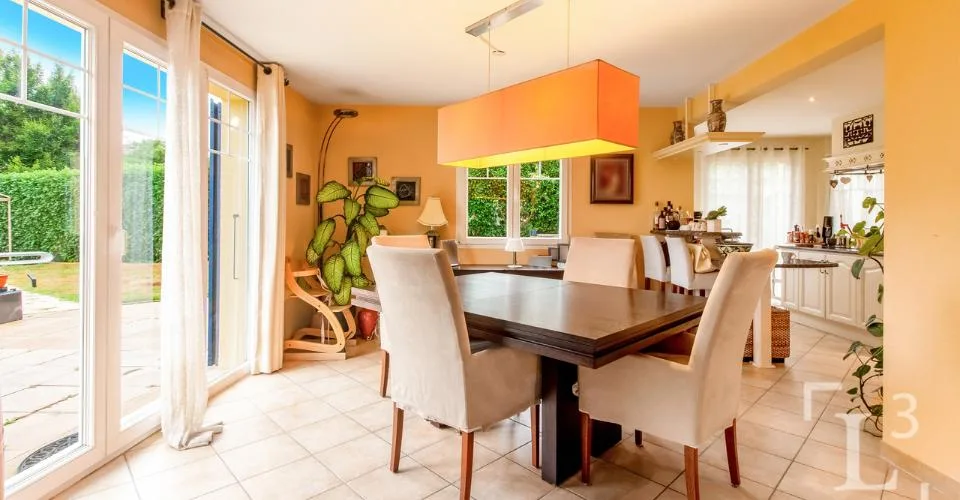 Au centre du village! Villa individuelle avec jardin – Foto 11 von 26