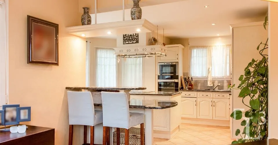 Au centre du village! Villa individuelle avec jardin – Foto 12 von 26