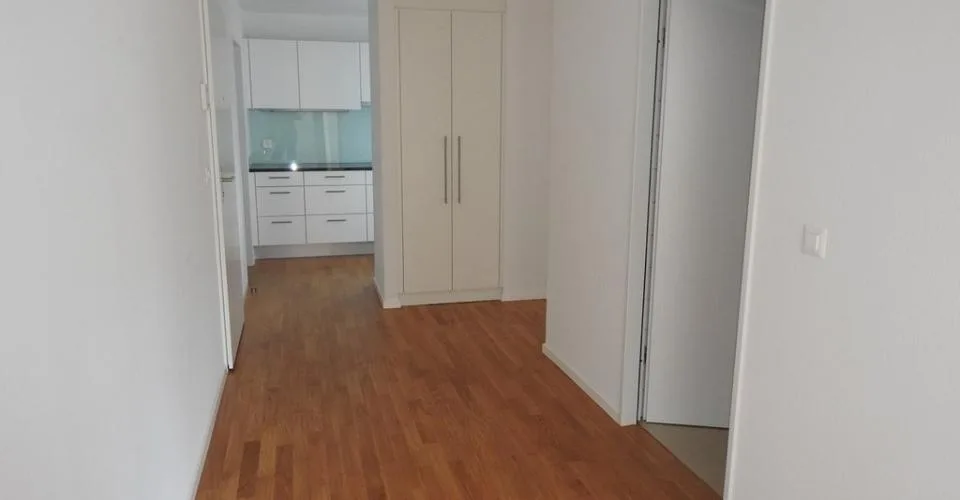 Moderne 3.5 Zimmerwohnung in der Überbauung Le Pont