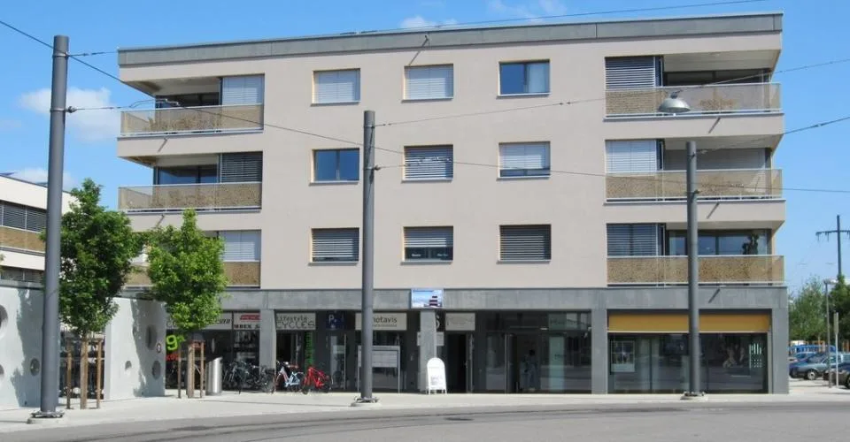 Moderne 3.5 Zimmerwohnung in der Überbauung Le Pont
