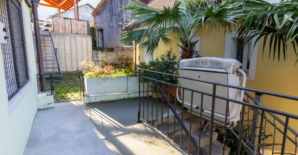 Saint-Gingolph - belle bâtisse avec appartement indépendant – photo 24 sur 36