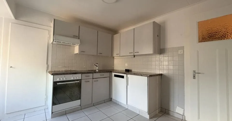 A louer appartement 4.5 pièces au 4ème étage