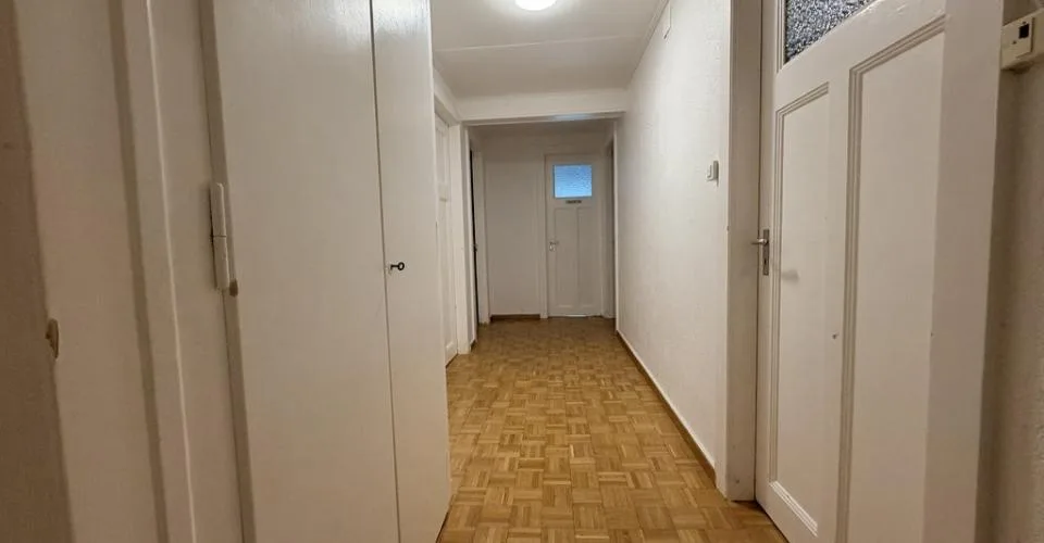 A louer appartement 4.5 pièces au 4ème étage
