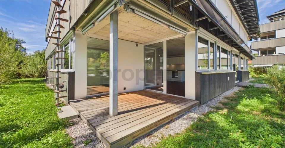 Neubau von 2023 mit Fussbodenheizung: Barrierefrei mit Aufzug, EV-L... – Foto 17 von 18
