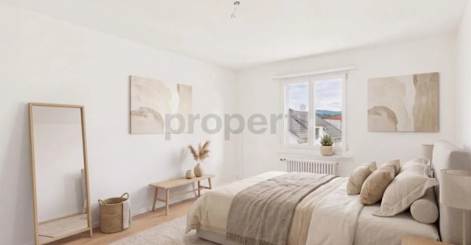 Appartement attique 3.5 pièces lumineux à Stachen - rénové récemment, avec balcon et parking (près du lac de Constance)