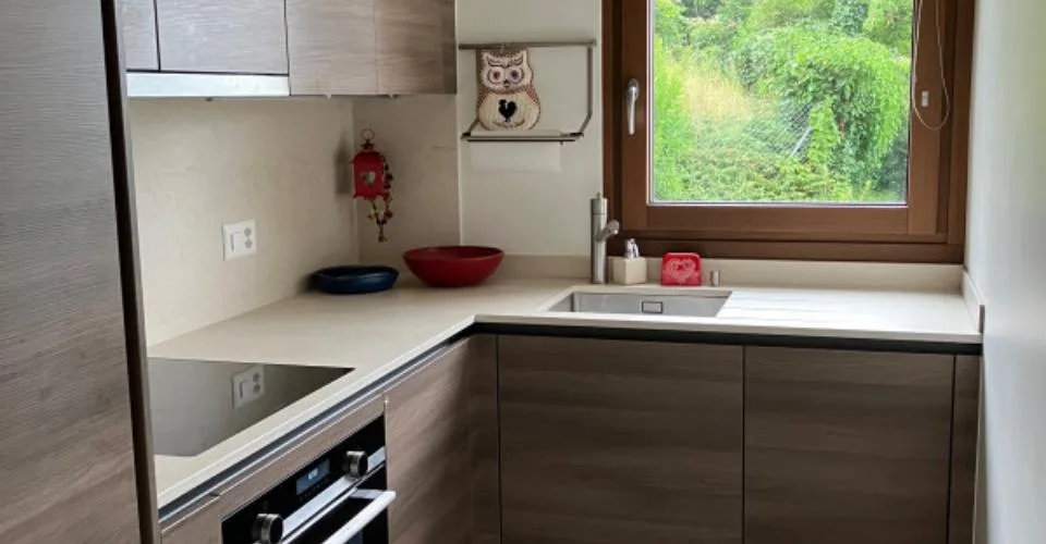 Magnifique 2 pièce meublé avec terrasse de 57m2 à deux min du lac/St-Sulpice VD