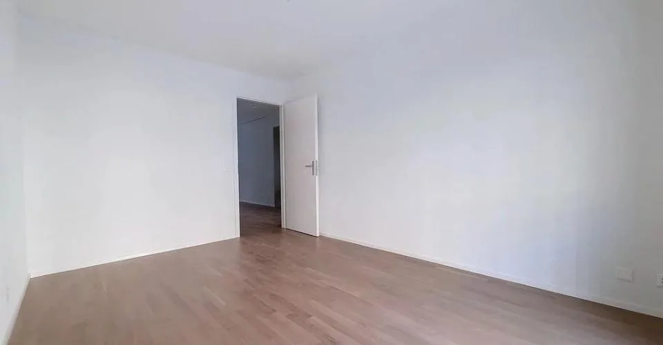 2.5 pièces à Cour de Gare disponible pour décembre prochain – photo 7 of 11