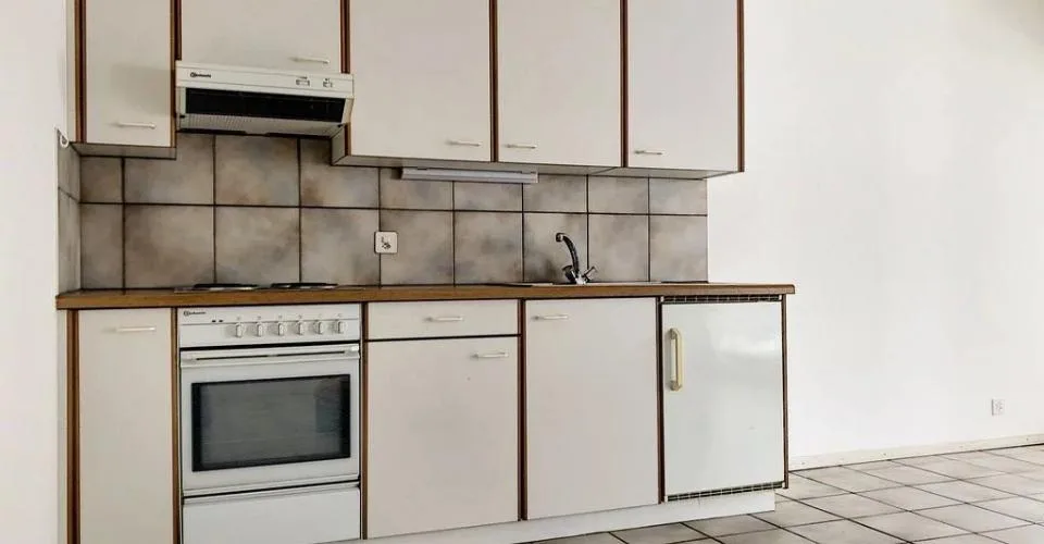 Spacieux studio avec balcon à Champlan