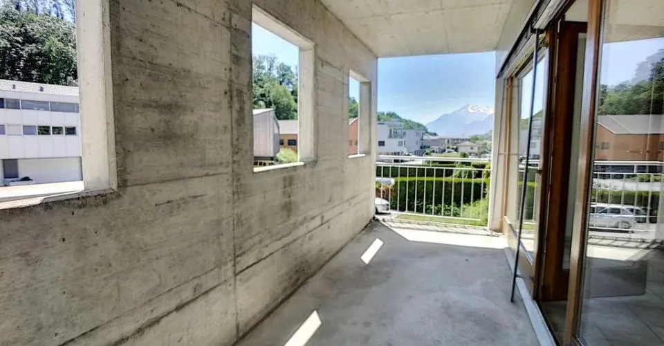 Spacieux studio avec balcon à Champlan