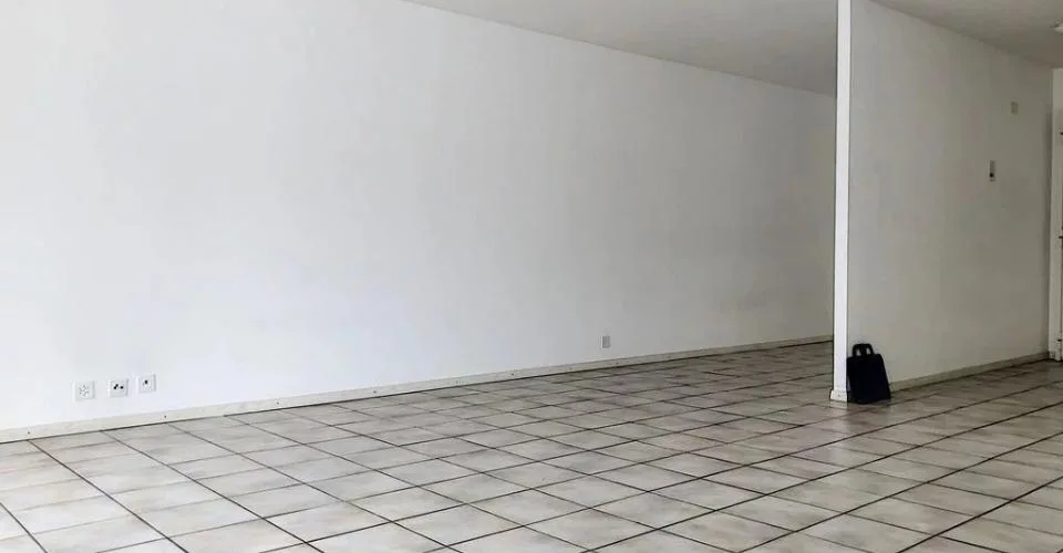 Spacieux studio avec balcon à Champlan