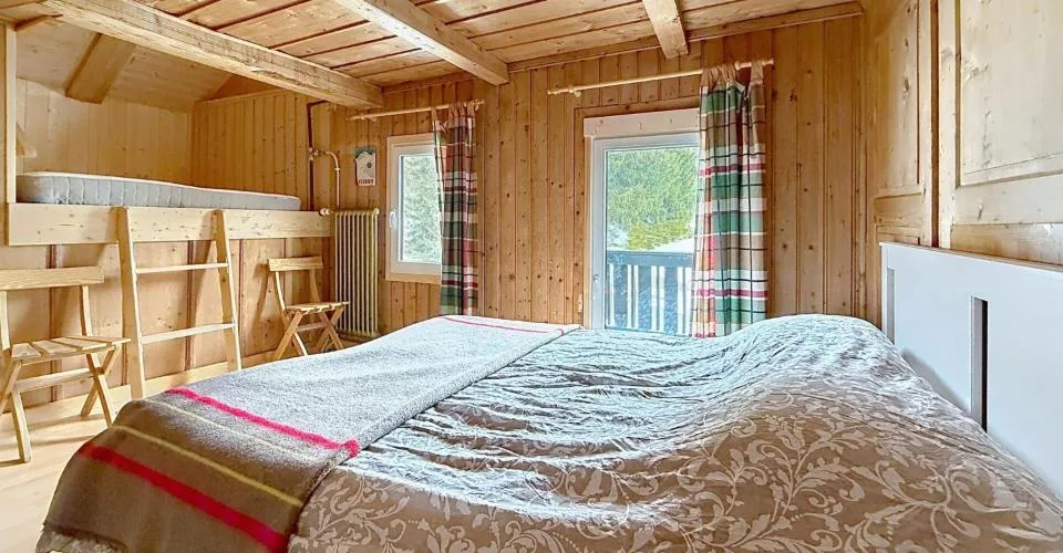 Auberge de 16 chambres avec bar à louer sur Morgins
