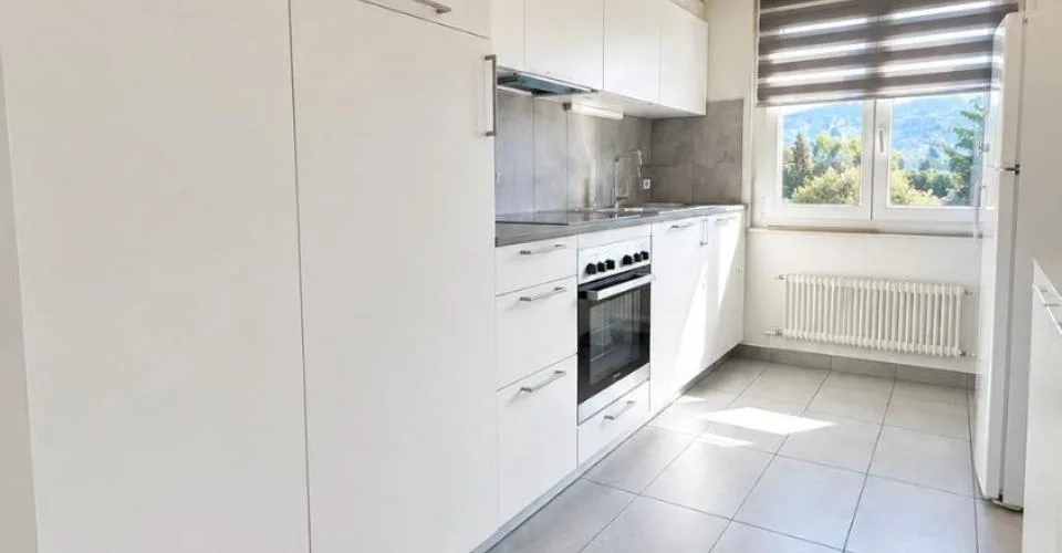 Spacieux appartement de 3.5 pièces rénové d'environ 90m2 – photo 11 sur 12
