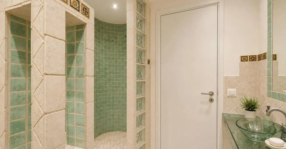 Attique en duplex de 5,5 pièces aux portes de Lausanne – photo 6 sur 26