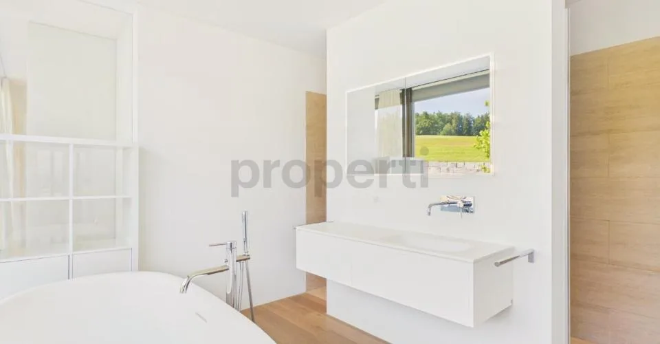 Exquisites Wohnen mit unverbaubarer Aussicht in Uetikon am See – Foto 20 von 24