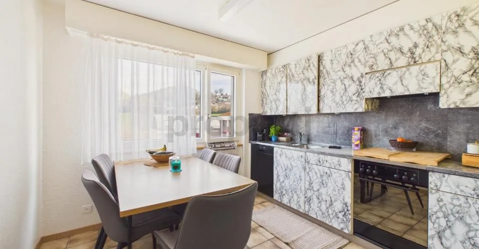 Helle 5.5-Zimmer-Wohnung mit Balkon, Tafers – Foto 17 von 26