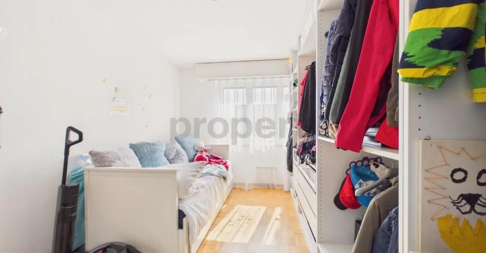 Helle 5.5-Zimmer-Wohnung mit Balkon, Tafers – Foto 23 von 26